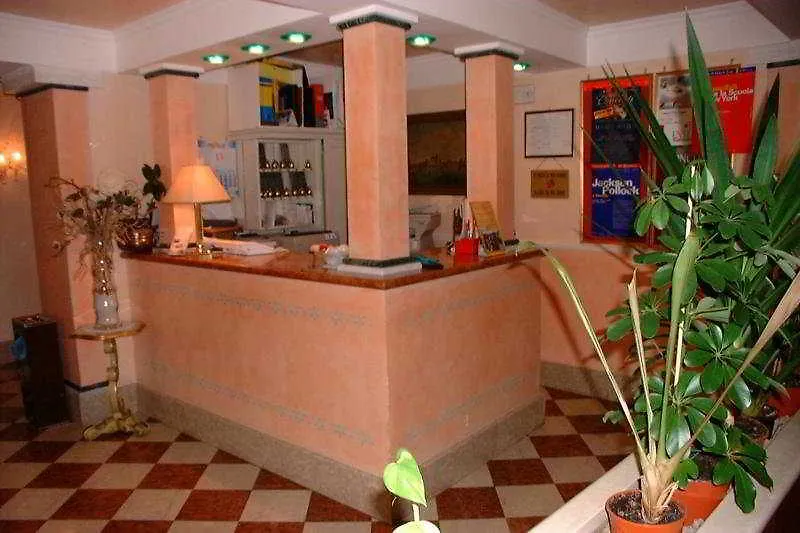 ***  Hotel Pantalon Venecia Italia
